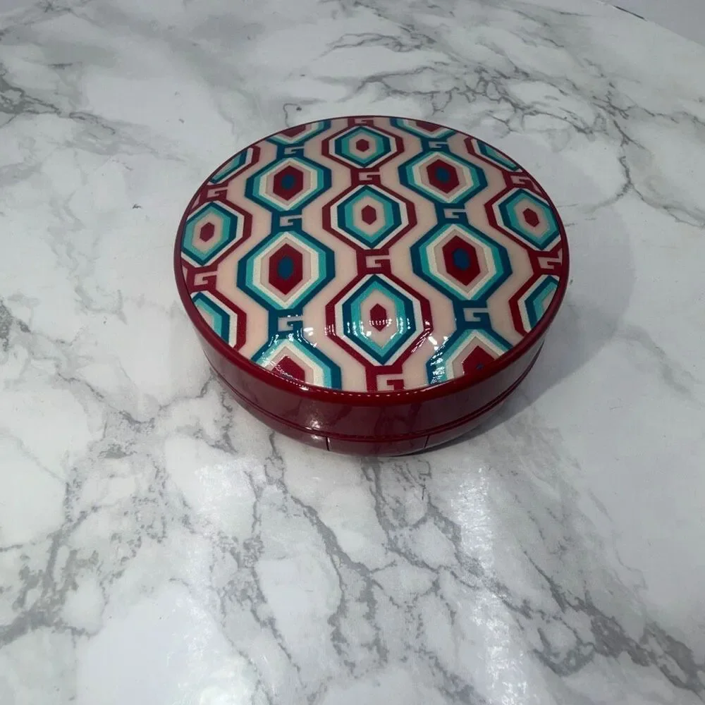 GUCCI Cushion De Beaute Foundation, SPF 20, Limited Edition, 14g (2.5)